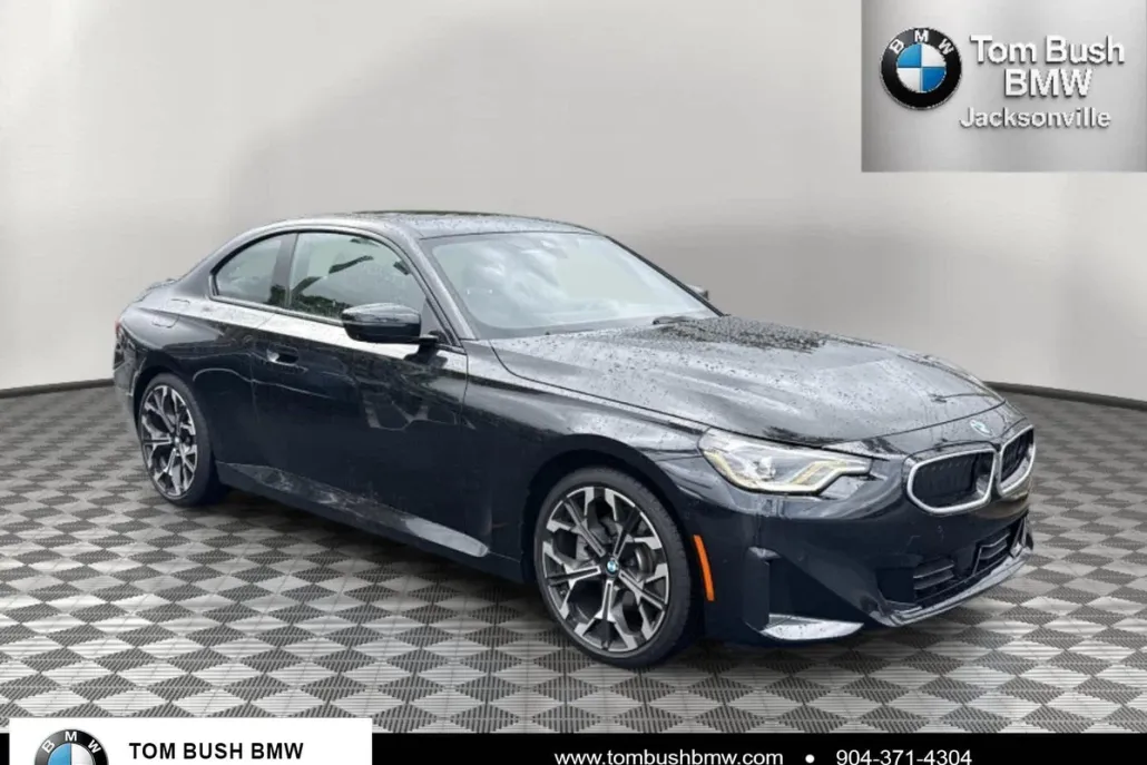 2025 Bmw 230i xDrive photo 1
