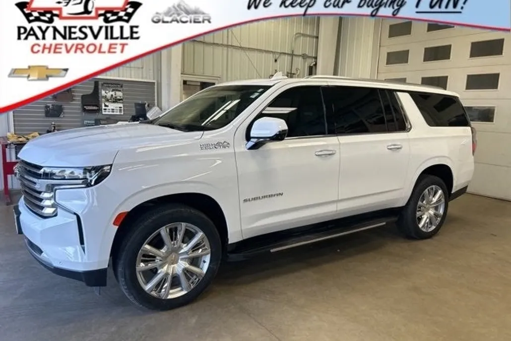 2023 Chevrolet Suburban High Country photo 1
