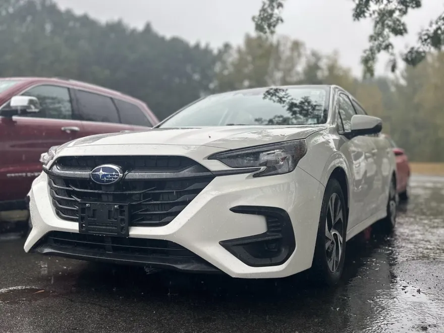 2023 Subaru Legacy Premium photo 1