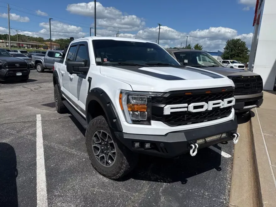 2022 Ford F-150 XLT photo 1