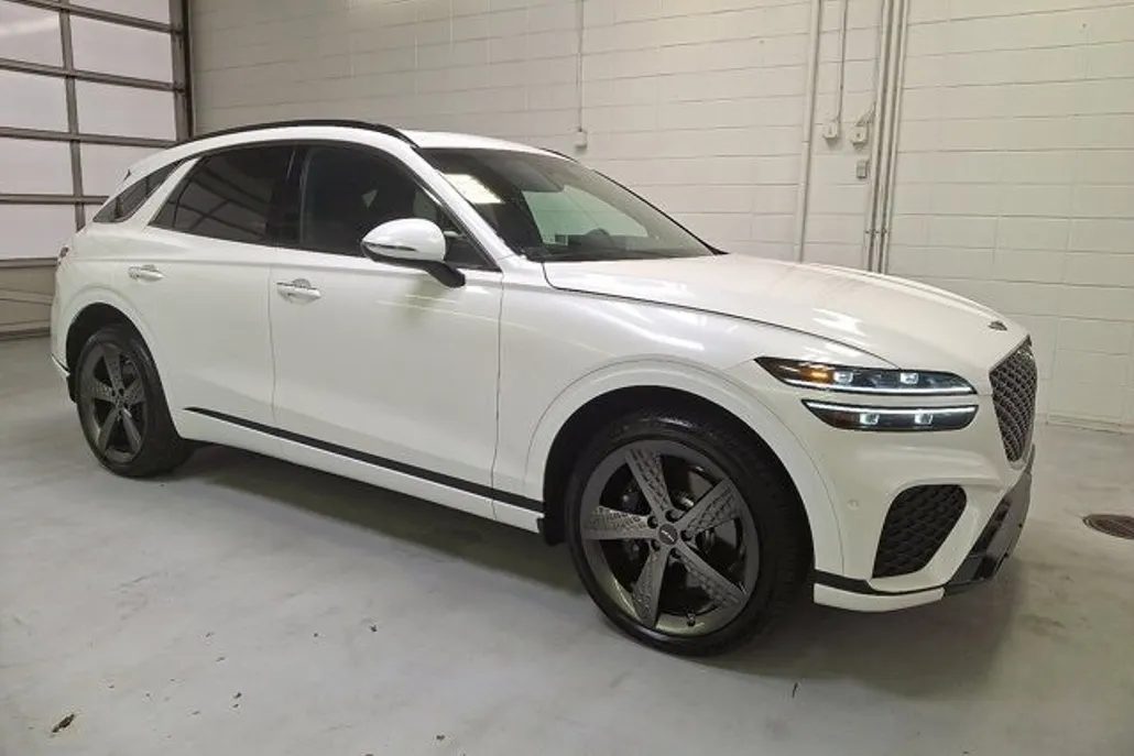 2025 Genesis GV70 3.5T Sport photo 1