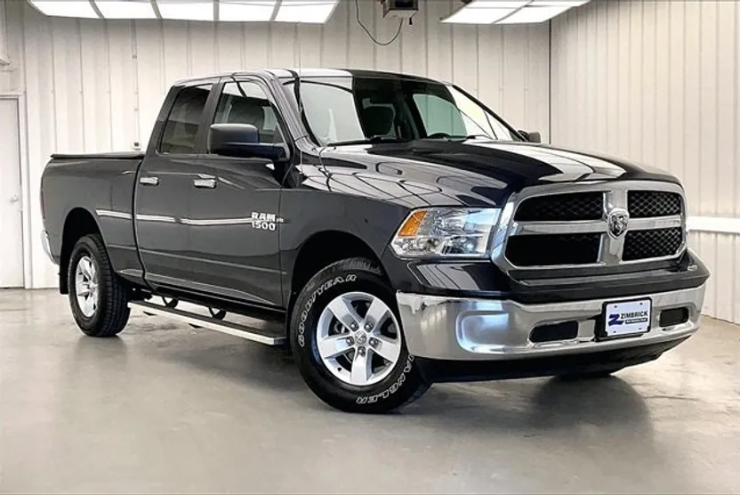 2018 Ram 1500 SLT photo 1