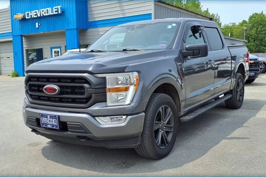 2022 Ford F-150 XLT photo 1