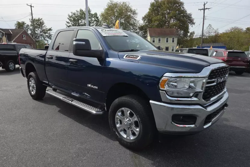 2024 Ram 2500 Big Horn photo 1