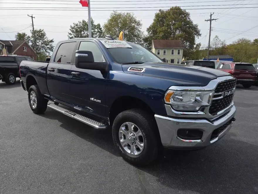 2024 Ram 2500 Big Horn photo 1