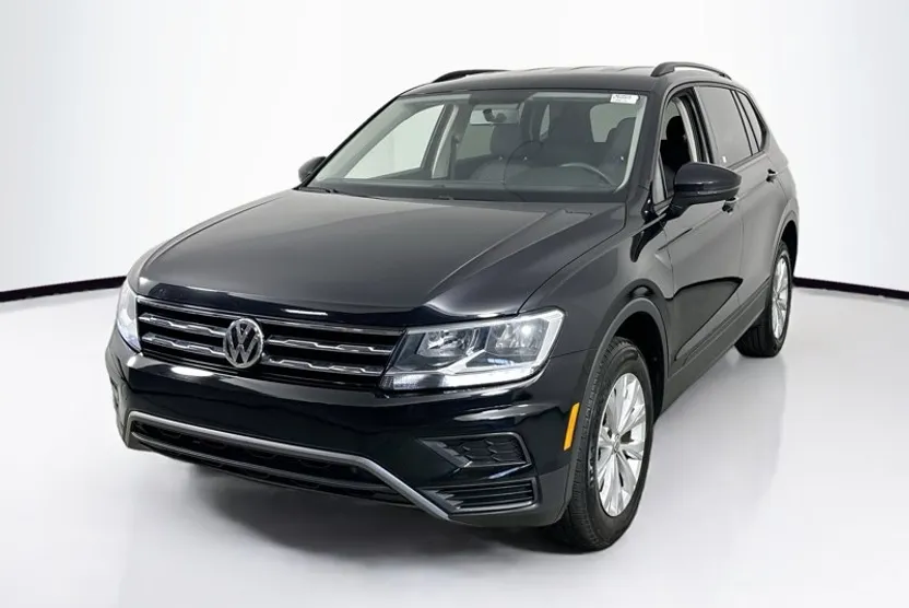 2020 Volkswagen Tiguan S photo 1