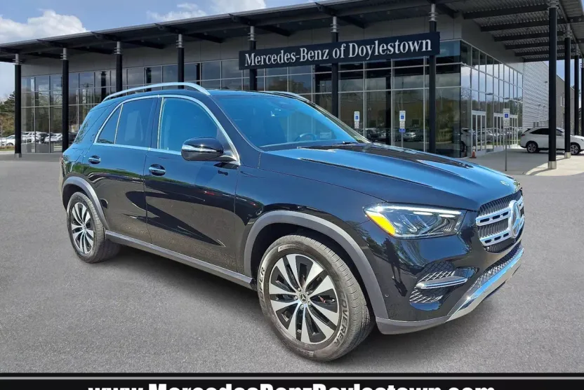 2025 Mercedes Benz GLE 350 4MATIC photo 1
