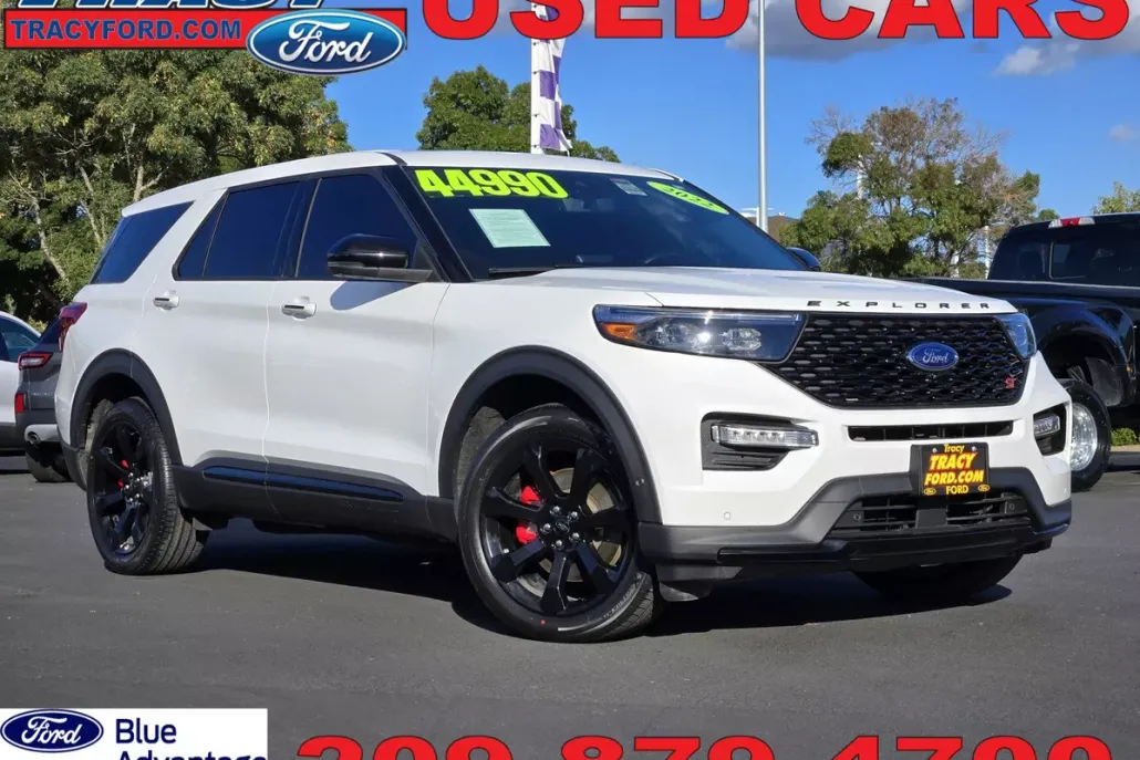 2022 Ford Explorer ST photo 1