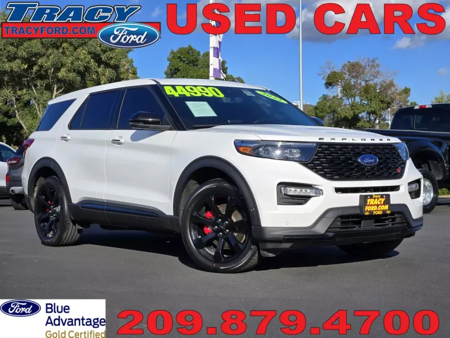 2022 Ford Explorer ST photo 1