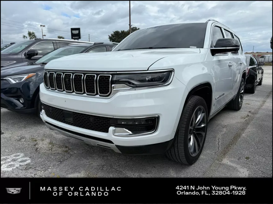 2023 Jeep Wagoneer Series III photo 1
