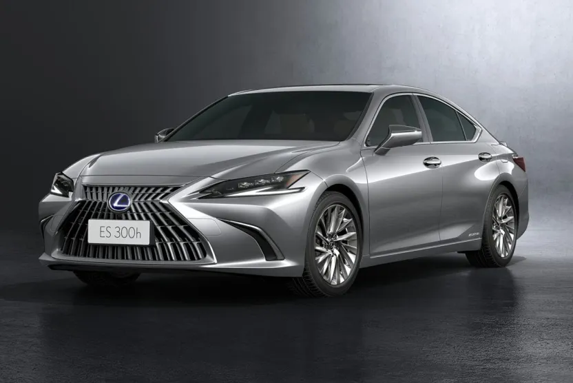 2022 Lexus ES 300h photo 1