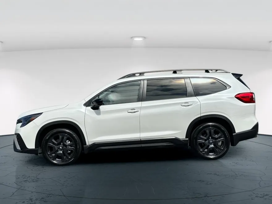 2024 Subaru Ascent Onyx Edition photo 1