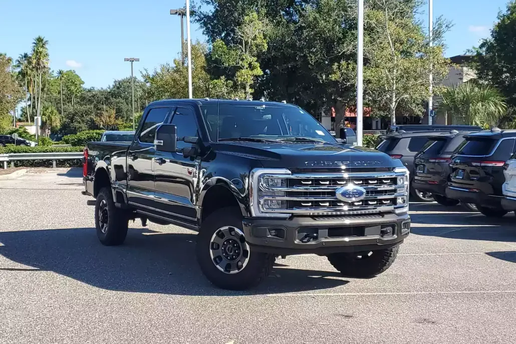 2024 Ford F-350 King Ranch photo 1