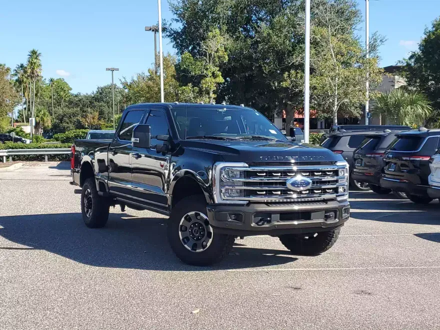 2024 Ford F-350 King Ranch photo 1
