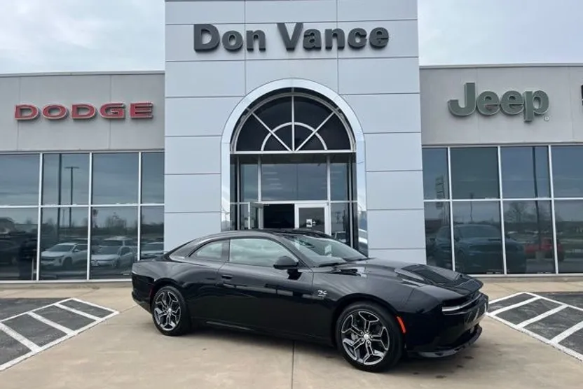 2025 Dodge Charger R/T photo 1