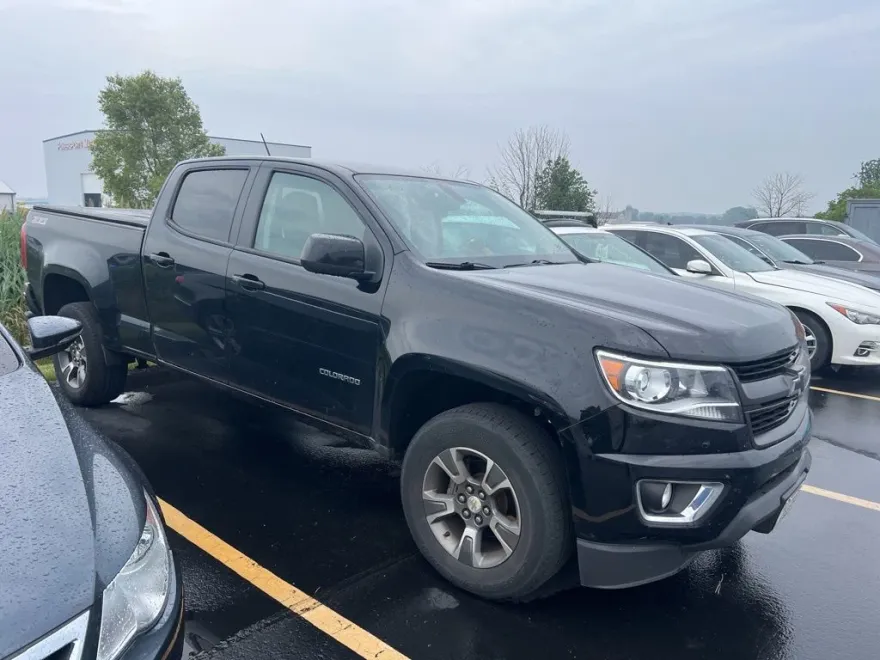 2020 Chevrolet Colorado Z71 photo 1