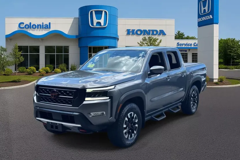 2023 Nissan Frontier PRO-4X photo 1