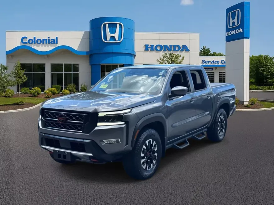 2023 Nissan Frontier PRO-4X photo 1
