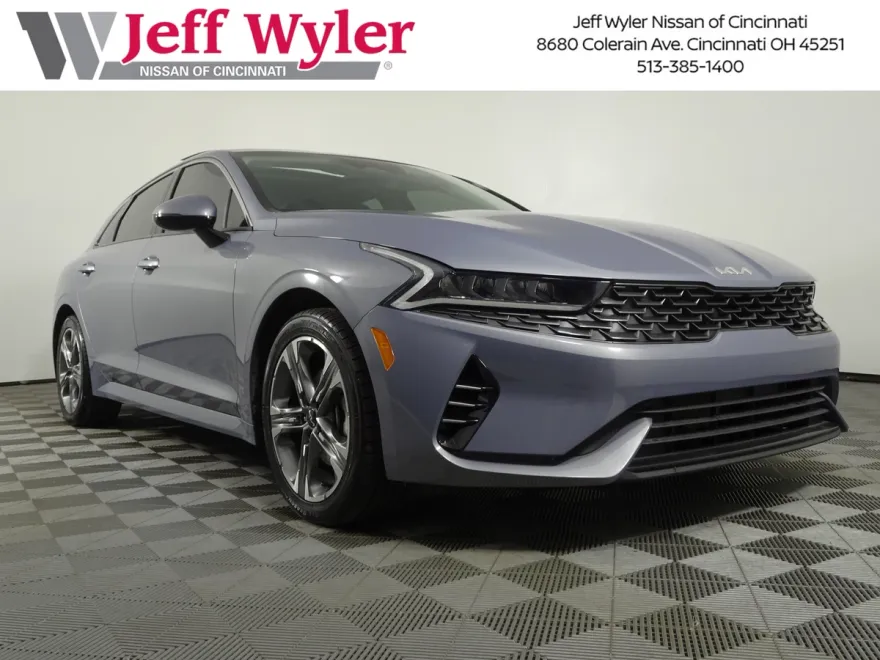 2024 Kia K5 EX photo 1