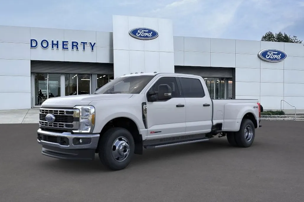 2025 Ford F-350 photo 1