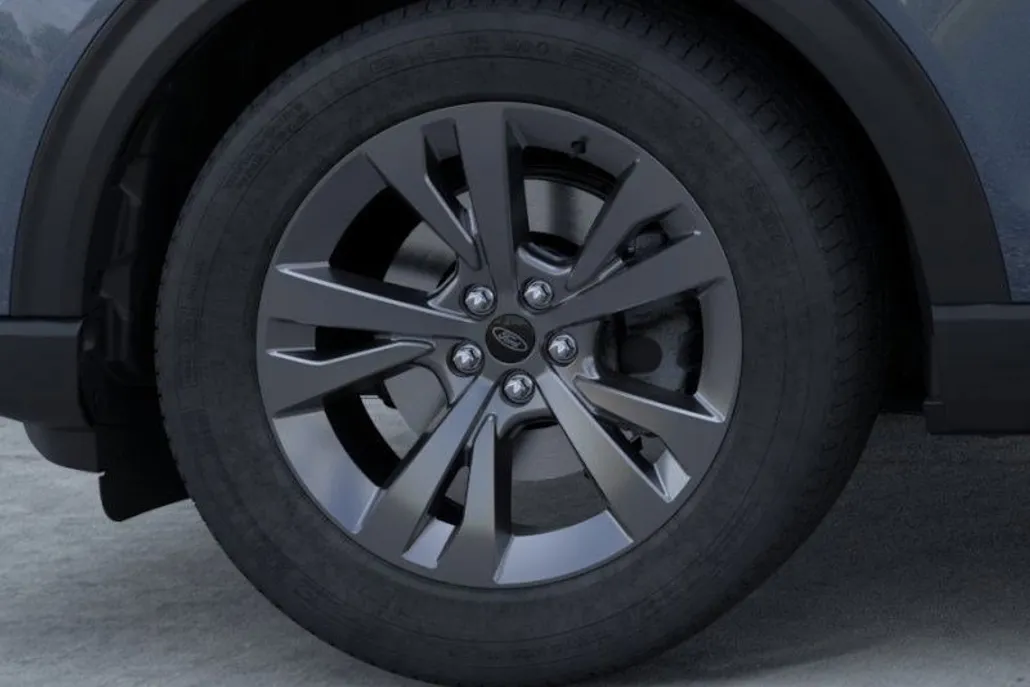 2025 Ford Explorer photo 1