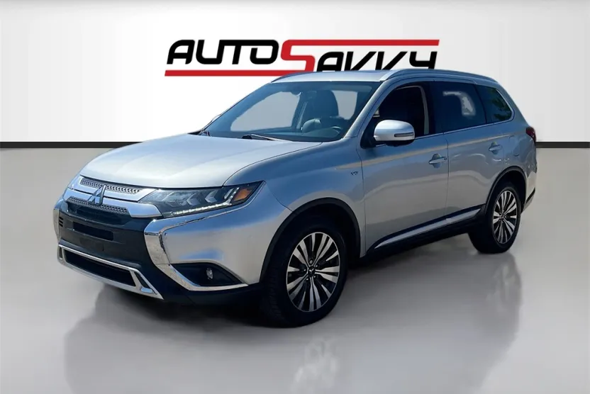 2019 Mitsubishi Outlander GT photo 1