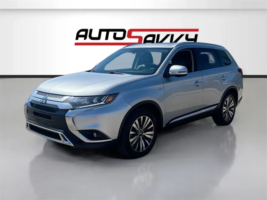 2019 Mitsubishi Outlander GT photo 1