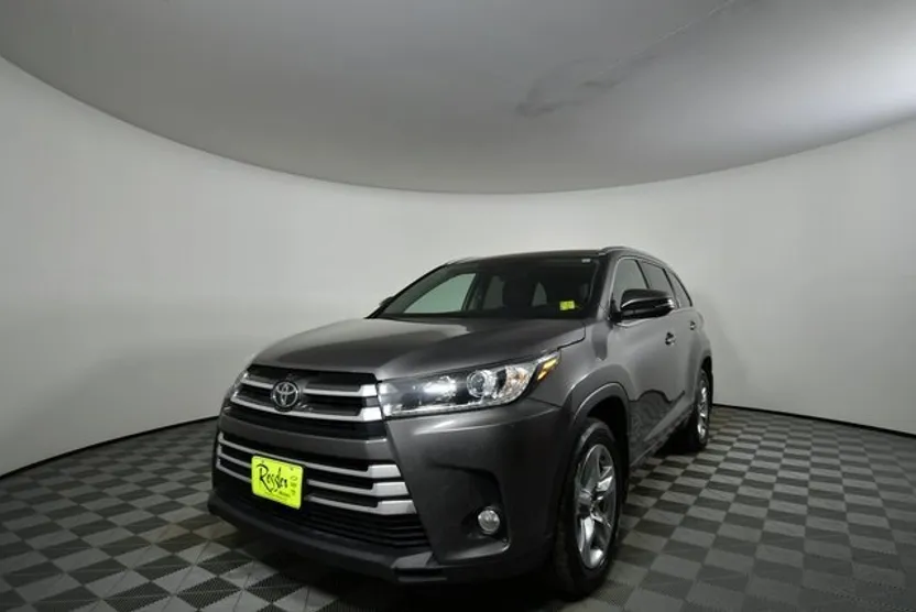 2018 Toyota Highlander Limited photo 1