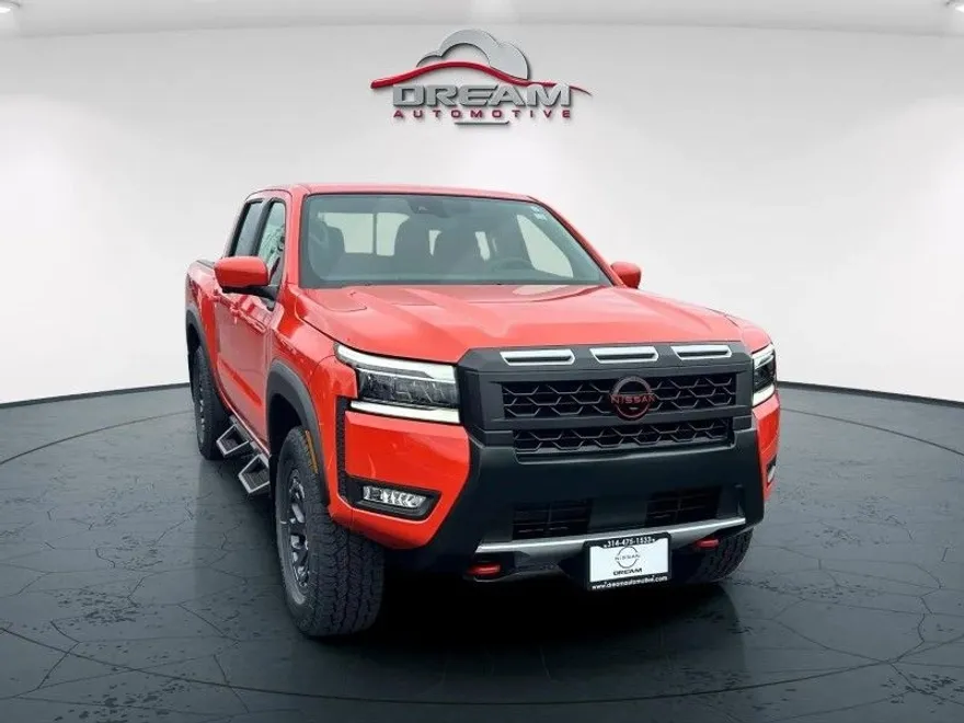 2025 Nissan Frontier PRO-4X photo 1