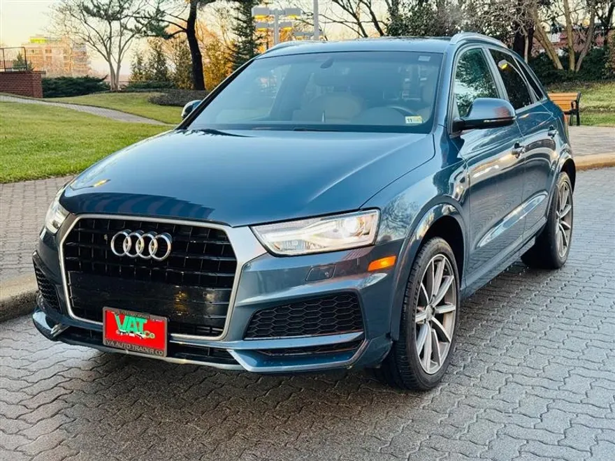 2018 Audi Q3 Premium photo 1