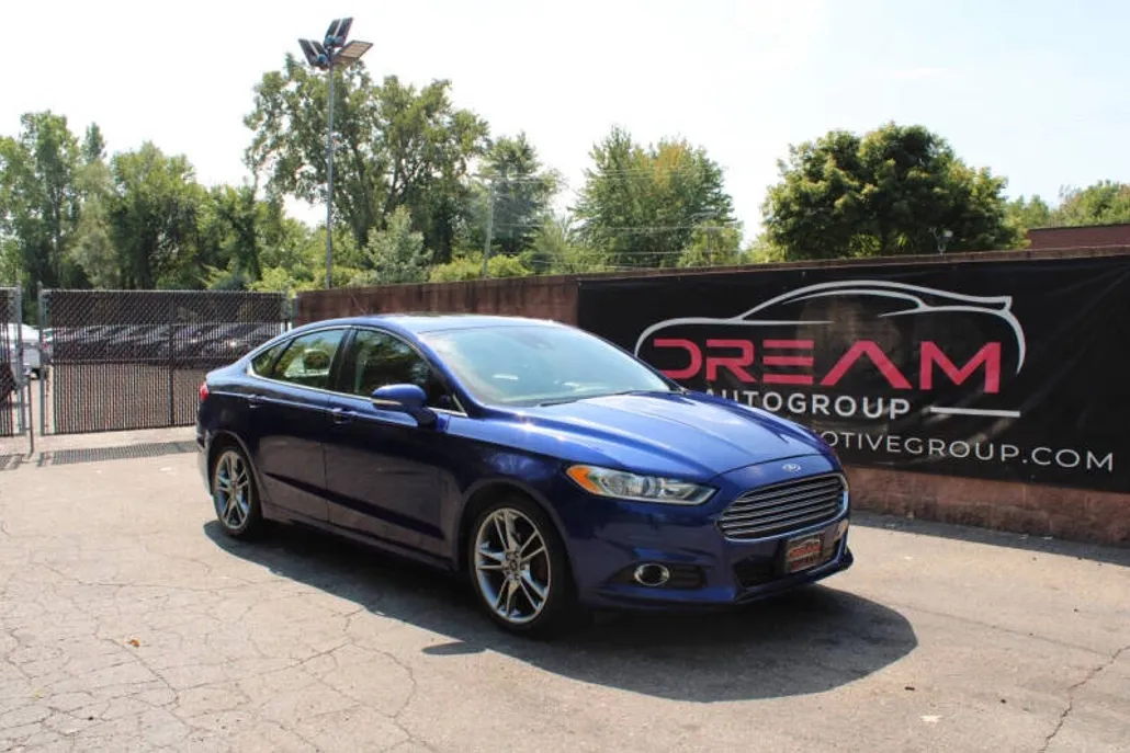 2014 Ford Fusion Titanium photo 1