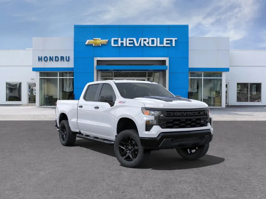 2025 Chevrolet Silverado 1500 Custom Trail Boss photo 1