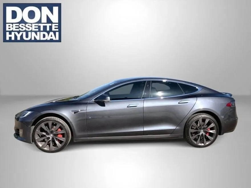 2019 Tesla Model S photo 1