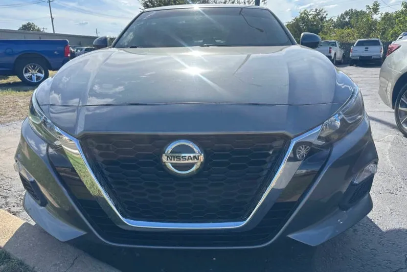 2020 Nissan Altima 2.5 S photo 1