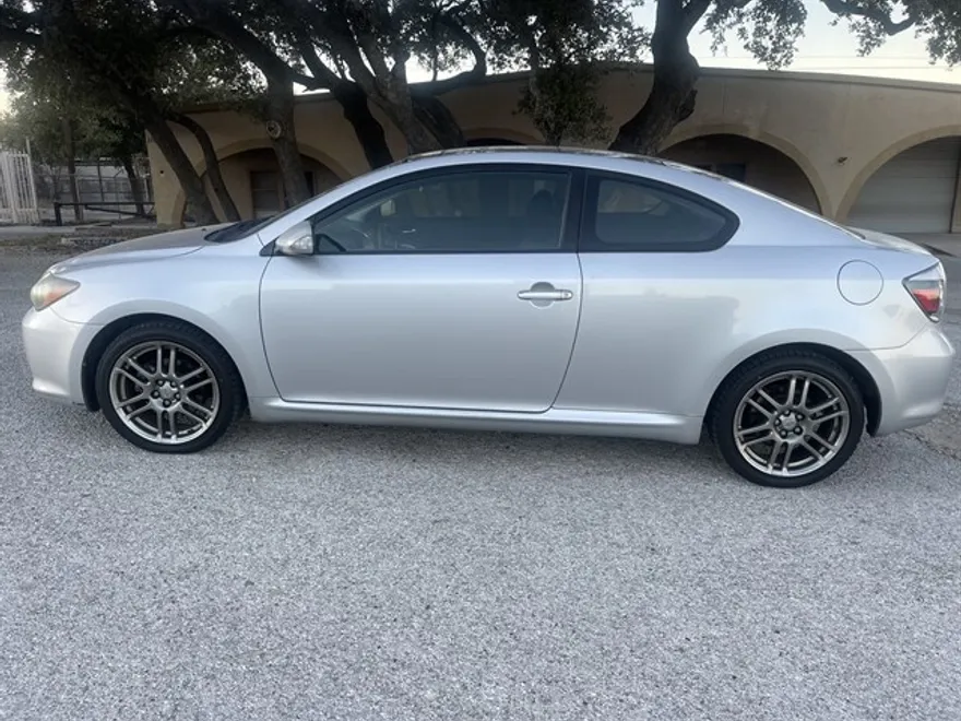 2009 Scion tC photo 1