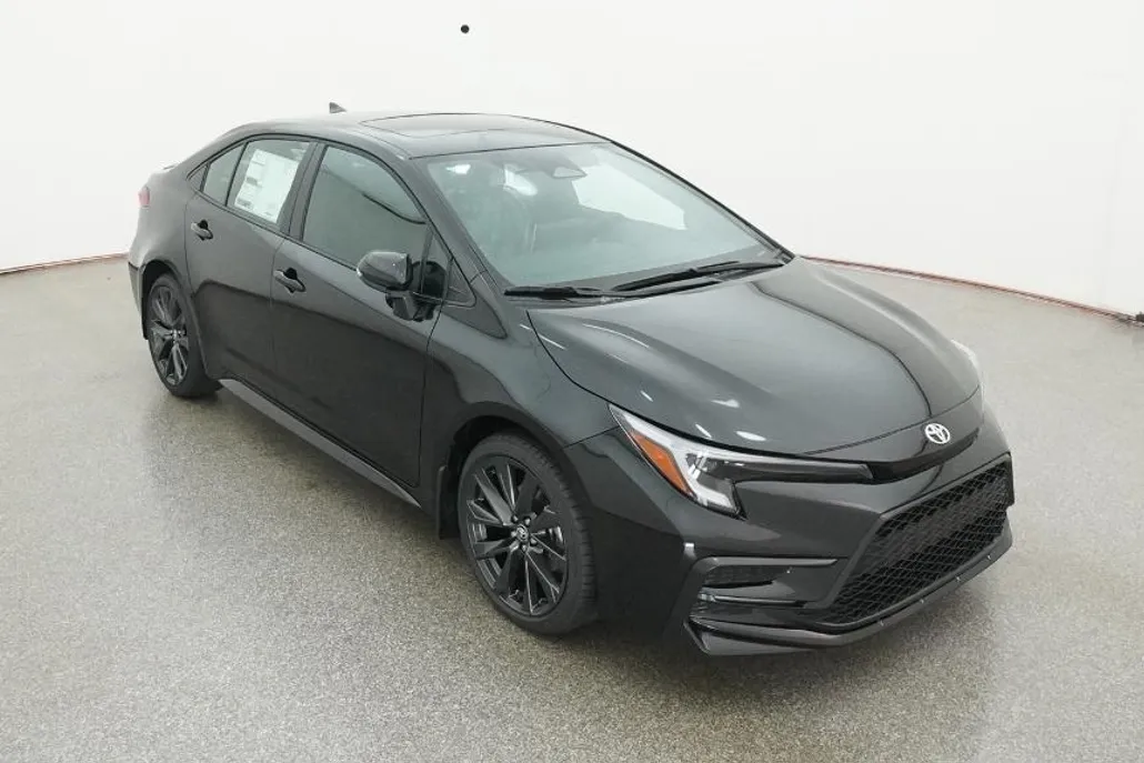 2026 Toyota Corolla XSE photo 1