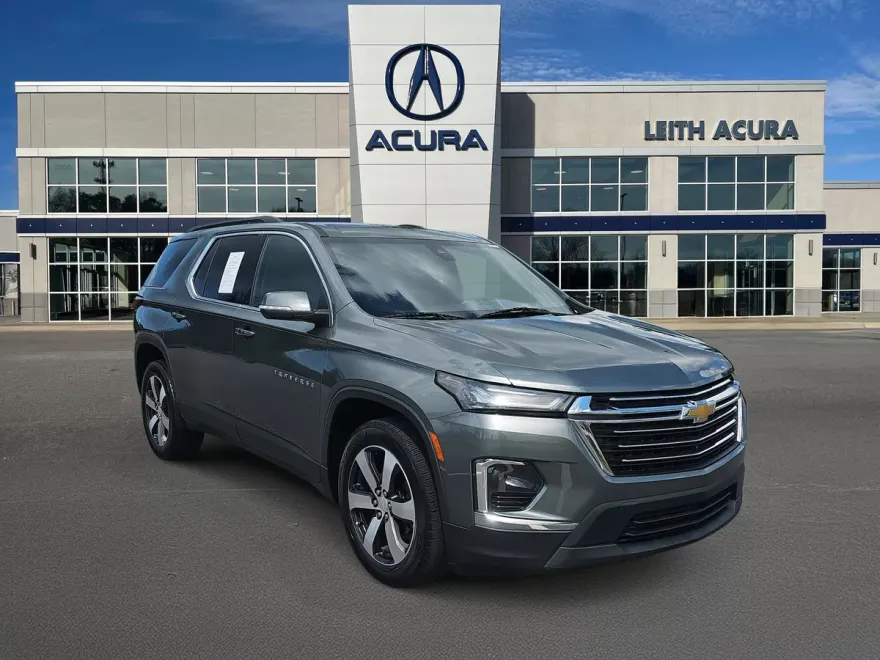 2022 Chevrolet Traverse Leather photo 1