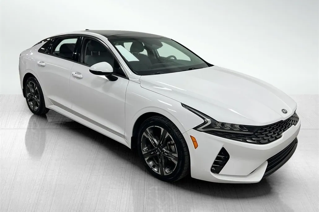 2021 Kia K5 EX photo 1