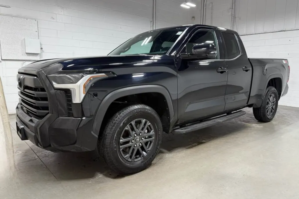 2025 Toyota Tundra SR5 photo 1