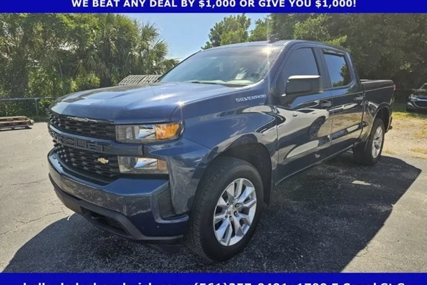 2022 Chevrolet Silverado 1500 Custom photo 1