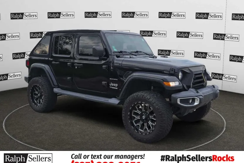 2019 Jeep Wrangler Unlimited Sahara photo 1