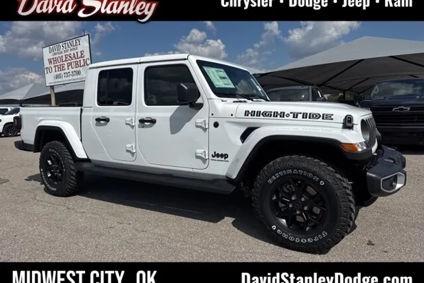 2025 Jeep Gladiator Sport photo 1