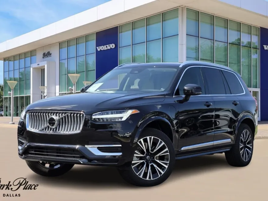 2025 Volvo XC90 Plus photo 1