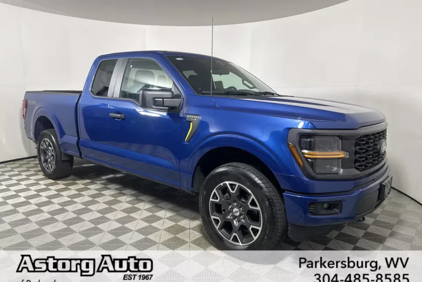 2025 Ford F-150 STX photo 1