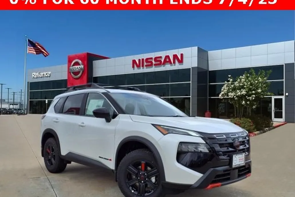 2025 Nissan Rogue SV photo 1