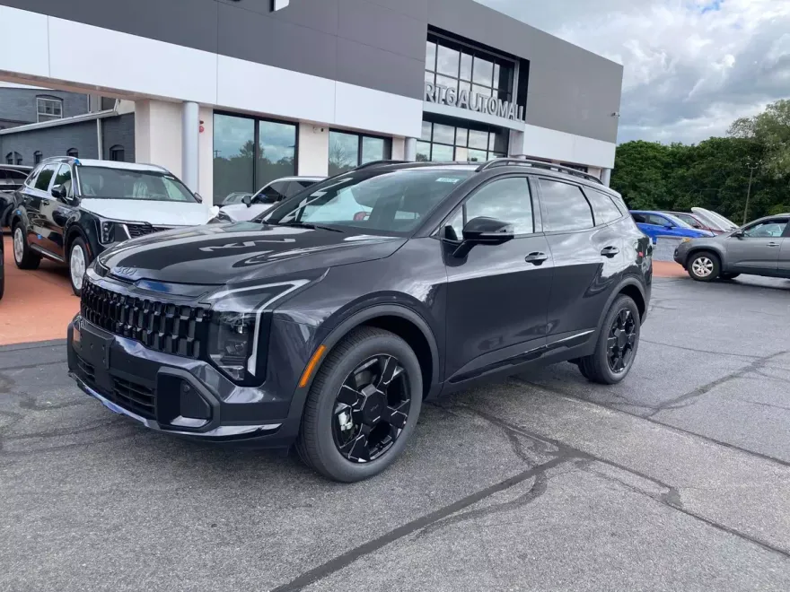 2026 Kia Sportage X-Line photo 1