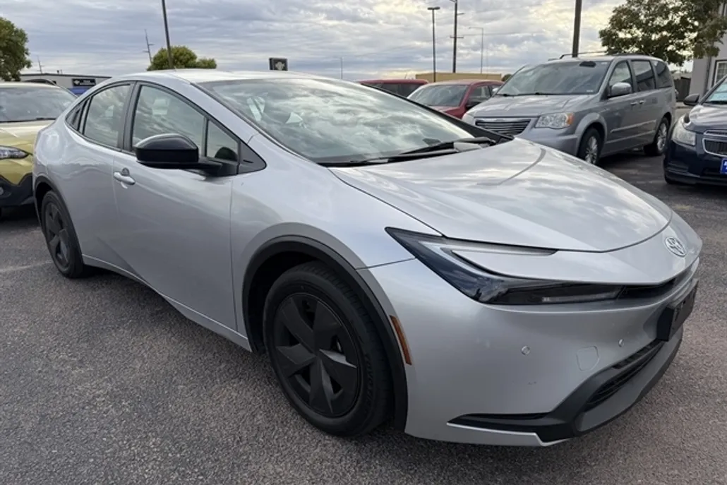 2024 Toyota Prius LE One photo 1