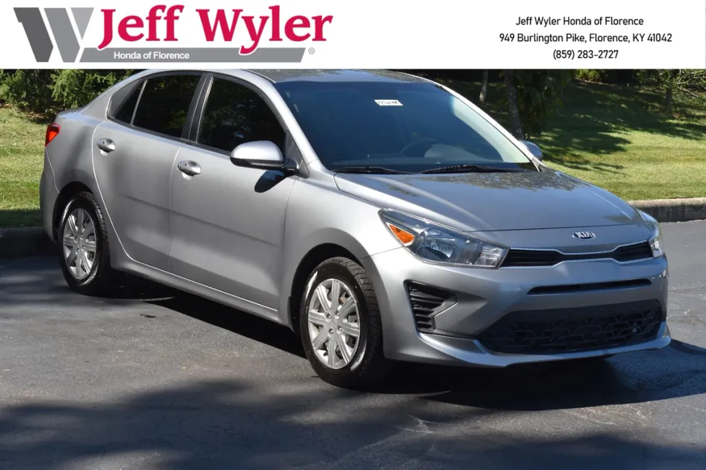 2021 Kia Rio S photo 1