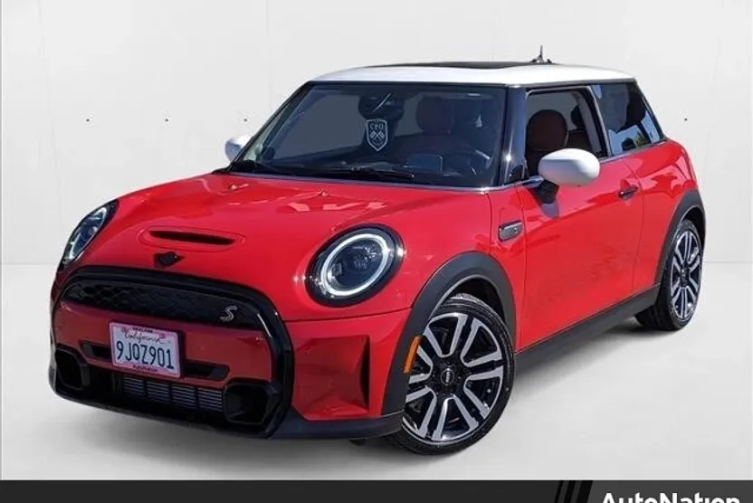 2024 Mini Cooper Hardtop S 2 Door Iconic photo 1