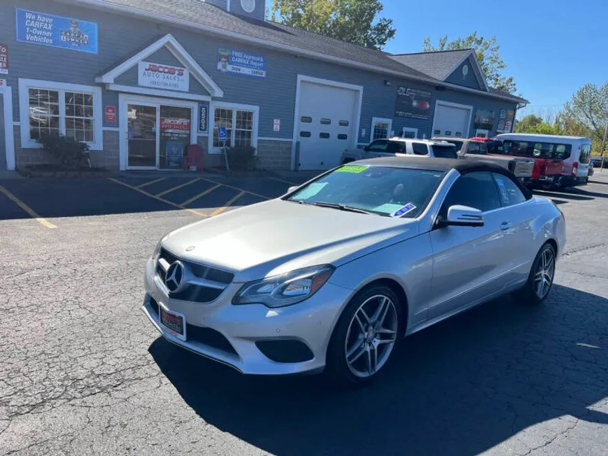 2014 Mercedes Benz E 350 photo 1